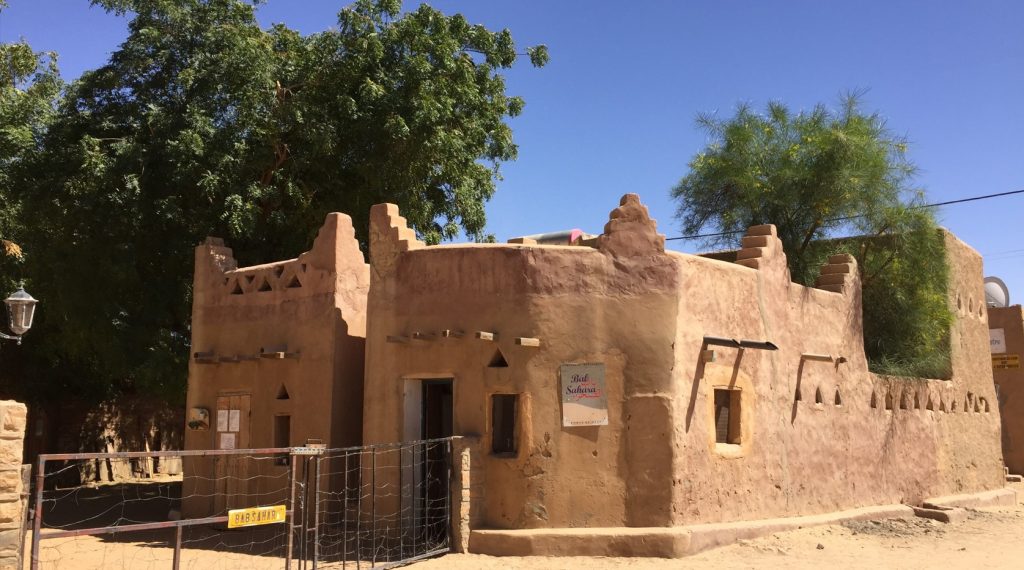 Clay building at the entrance to Bab Sahara.