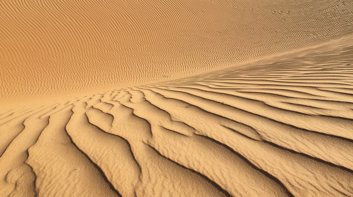 Waves in the desert