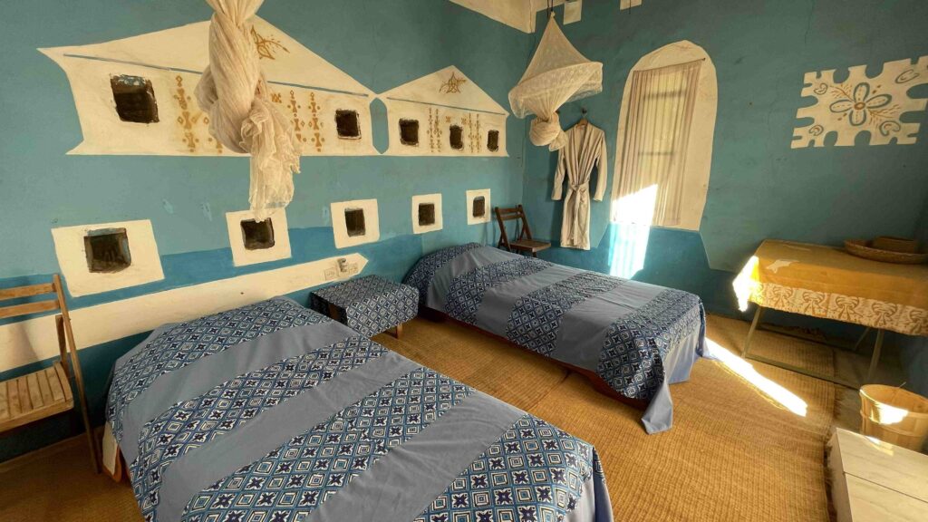 Chambre piano double room